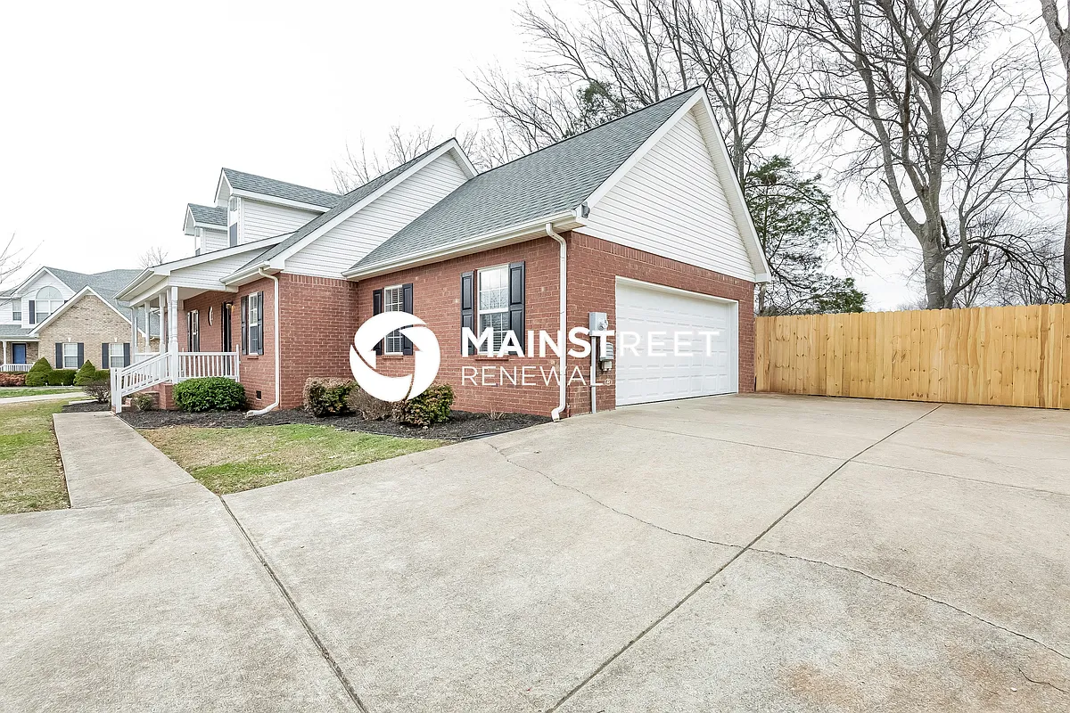 Front View - 3316 Karin Ln