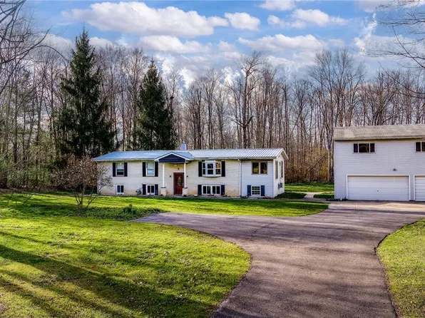 9540 Taylor May Rd, Chagrin Falls, OH 44023