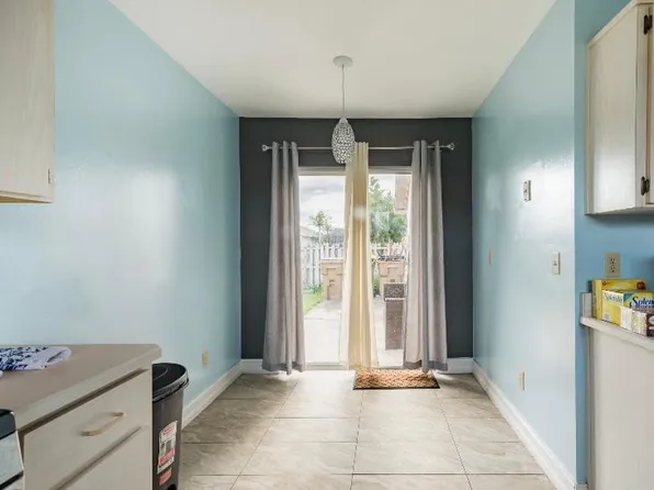 5212 Broken Arrow Dr, Kissimmee, FL 34746