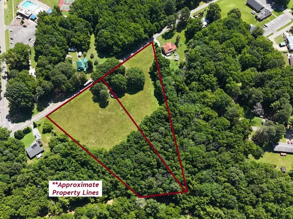 726 S 2nd Ave Lot 1, Siler City, NC 27344