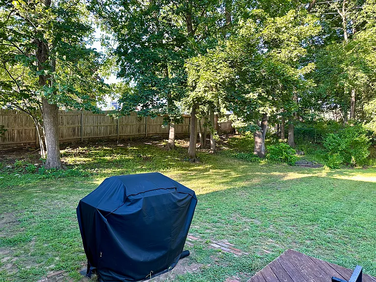 18 Briarwood Rd — Photo 7