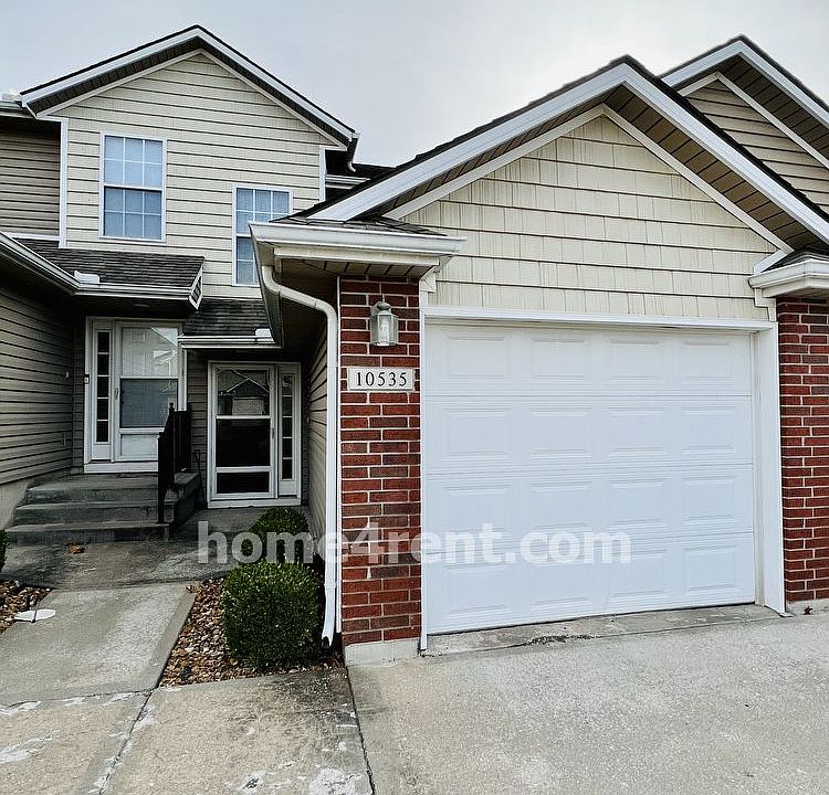 1st image of 10535 E 46th St