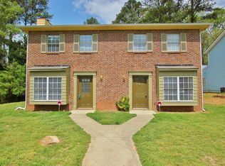 421 Bedford Bay Ln, Lawrenceville, GA 30046