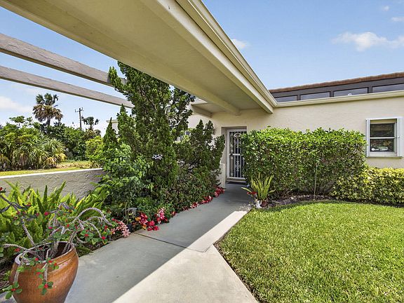 2nd image of 2651 Boundbrook Boulevard #110