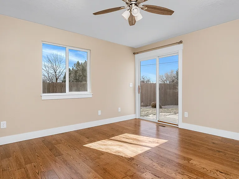1671 E Kamay Ct — Photo 17