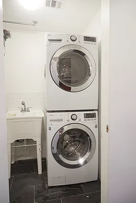 Rented by Compass | media 28