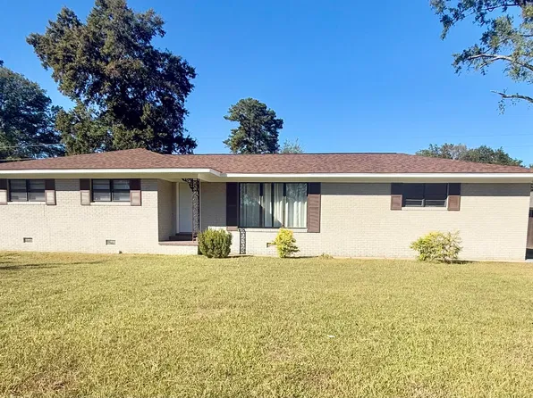 1105 Kendall St, Amory, MS 38821