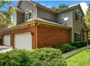 66 Southwicke Dr UNIT A, Streamwood, IL 60107