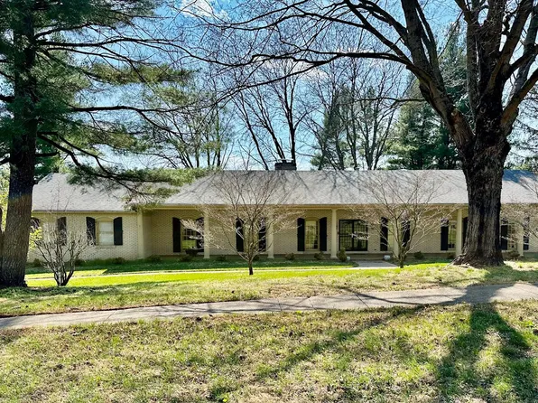 3773 Gloucester Dr, Lexington, KY 40510