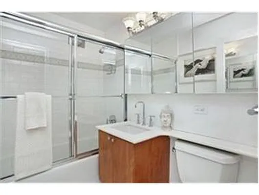 Rented by Douglas Elliman | media 5
