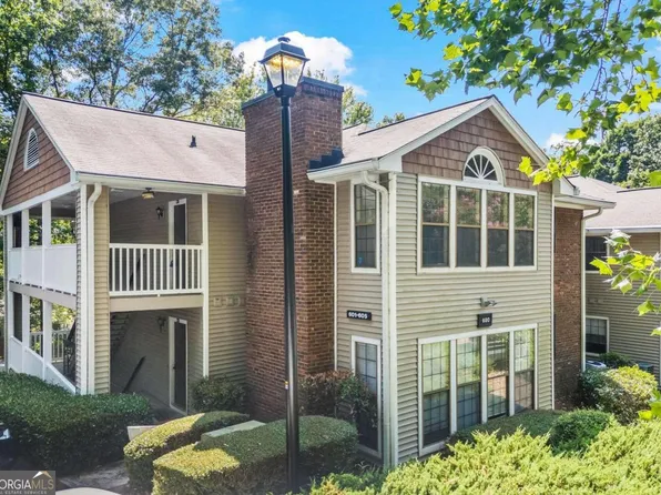 604 Barrington Hills Dr, Sandy Springs, GA 30350