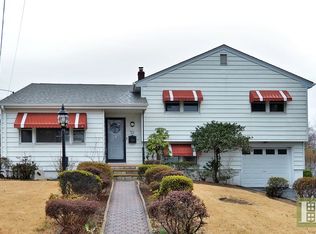 44 Elmbrook Pl, Bloomfield, NJ 07003