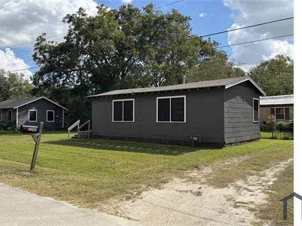 3206 Lobenstien Ln, Dickinson, TX 77539