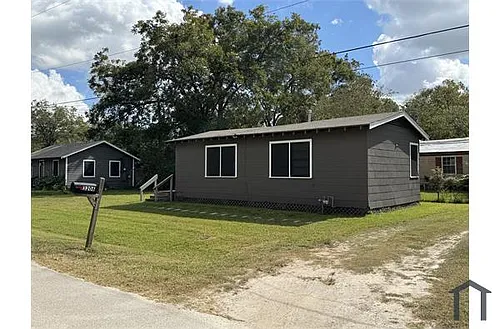 3206 Lobenstien Ln Photo 1