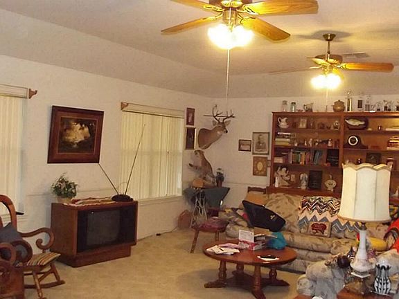 3rd image of 8020 Church St
