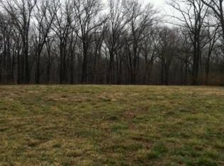 3027 Croatia Dr, Columbia, IL 62236