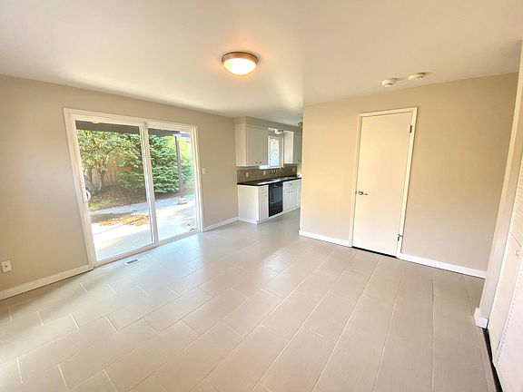 Family room / Home office