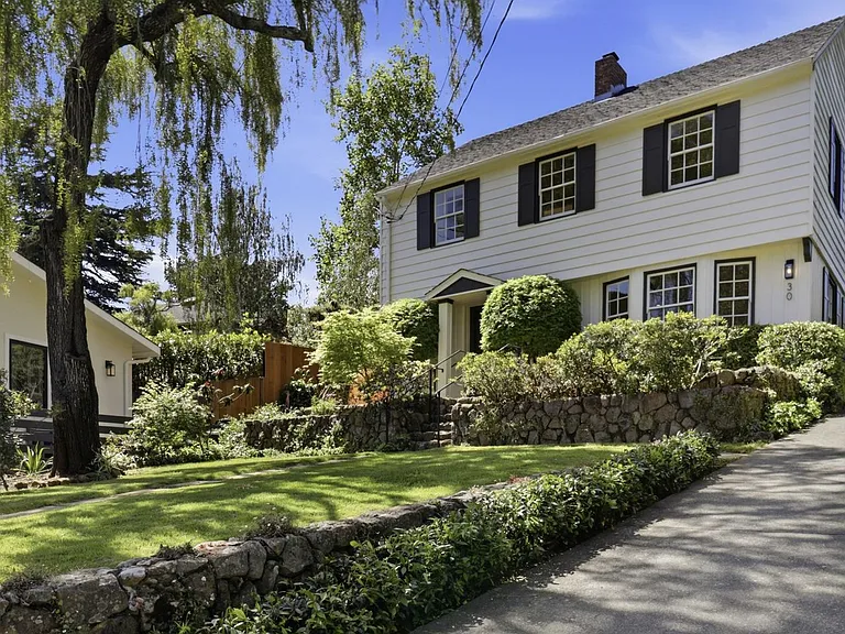 30 Walnut Ave — Photo 36