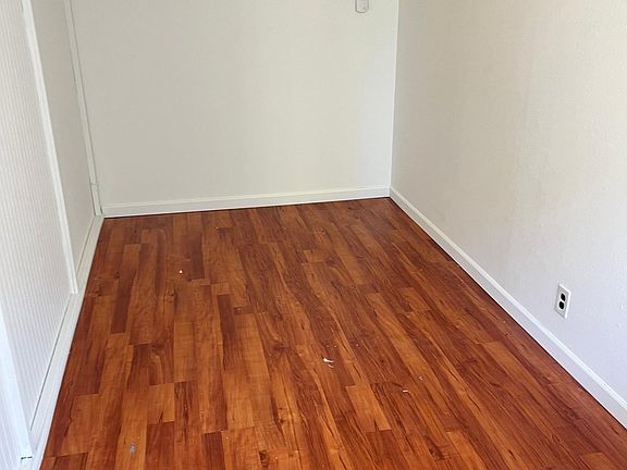 5th image of 321 9th Ave APT 12