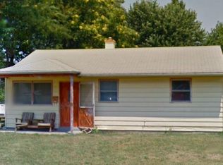 8 Glen Ave, New Castle, DE 19720