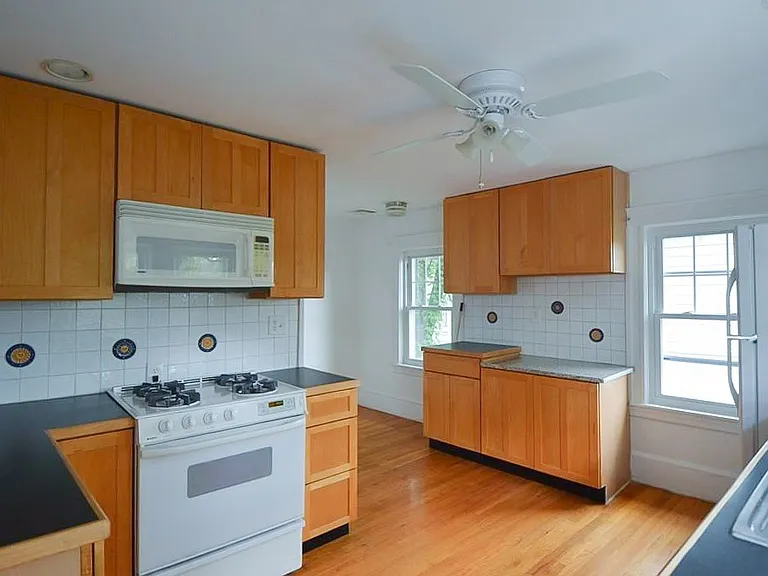 12 Kenrick St #2 — Photo 13
