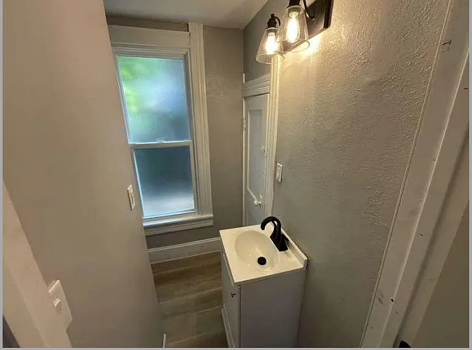 4045 Walker Ave #1 — Photo 3
