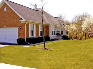 340 Cimarron Rd E #E, Lombard, IL 60148