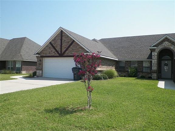2nd image of 2416 Tigua Ct