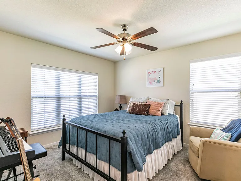 5317 Lancaster Dr — Photo 16