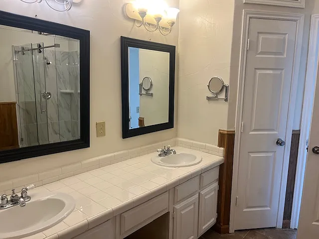 306 Cimarron Trl — Photo 14