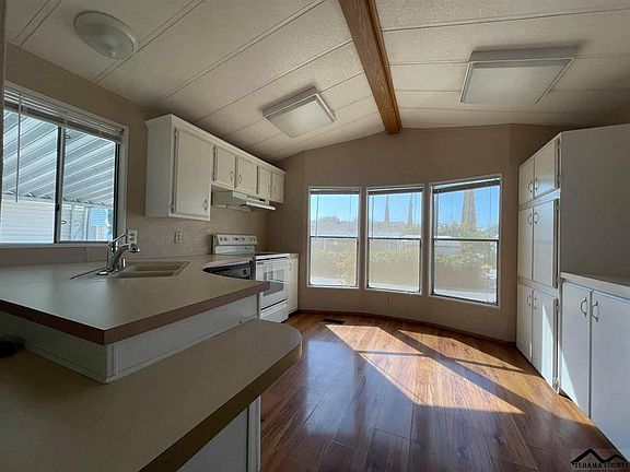 5th image of 8 Casa Grande Dr #8
