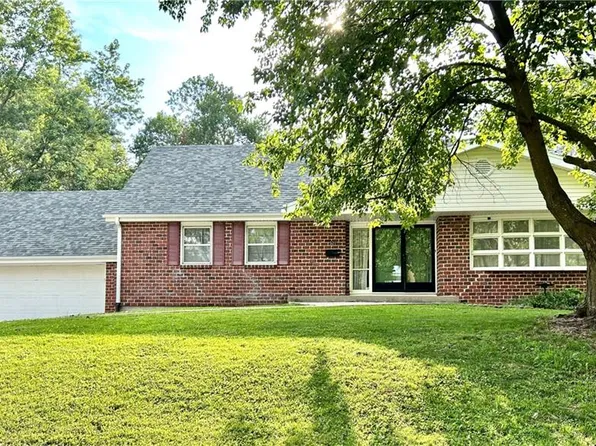 321 S Clayton Ave, Maryville, MO 64468