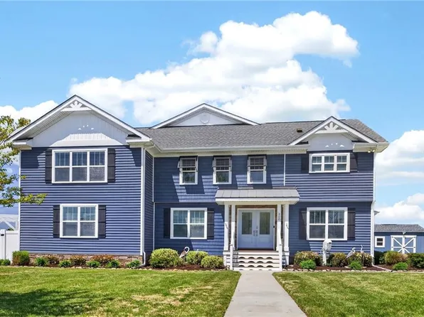 300 Pintail Cres, Virginia Beach, VA 23456