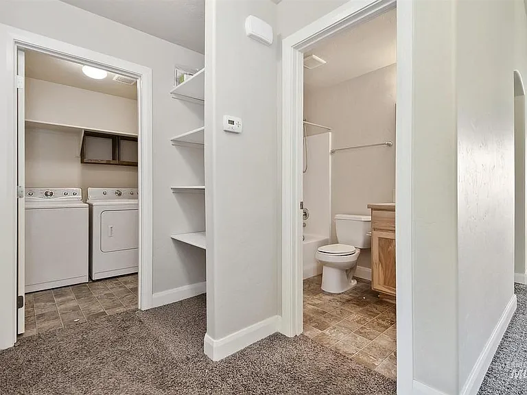5026 W Brunmier Dr — Photo 13