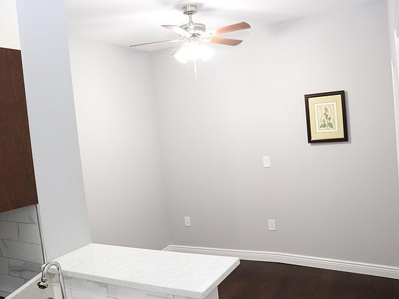 3rd image of 3659 Frankford Ave #Studio