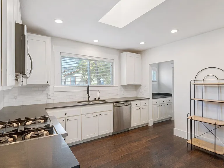 15 Octavia St — Photo 6
