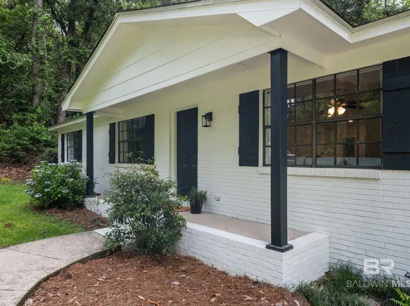 169 Buena Vista Dr, Daphne, AL 36526