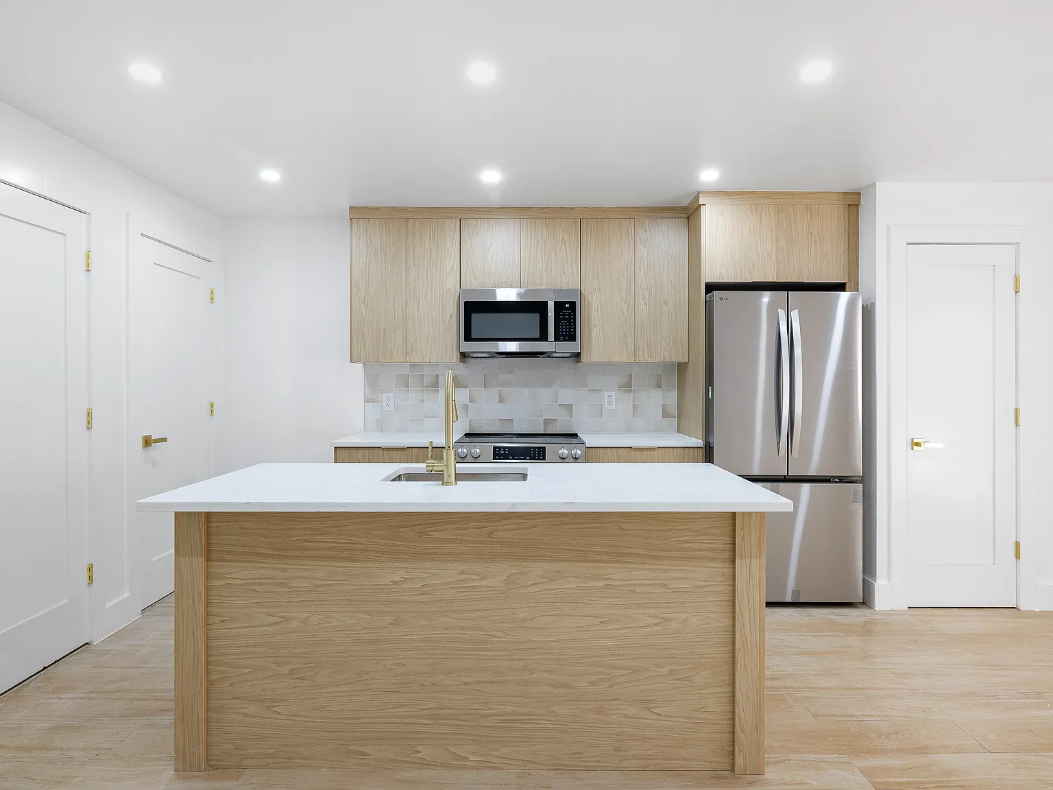 259 East 28th Street — Photo 3