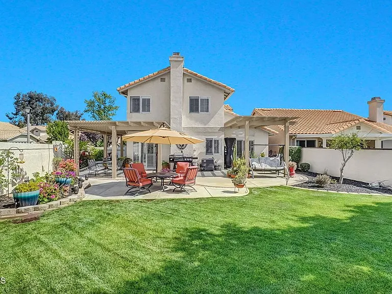 885 Oakland Hills Dr — Photo 47