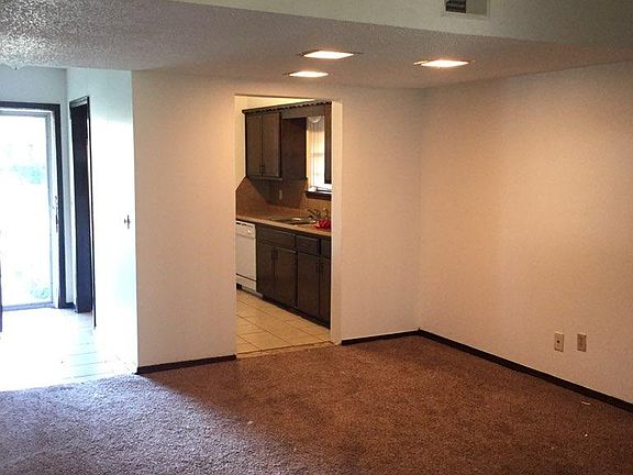 2nd image of 2224 Donna Dr