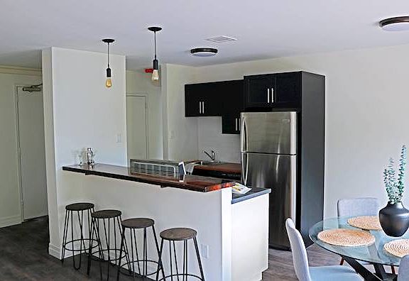 3rd image of 936 King St W #207