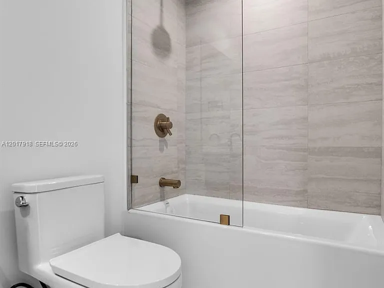 77 SE 5th St #1601 — Photo 15