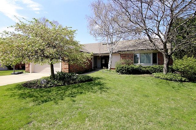 1st image of 2318 Janet Dr