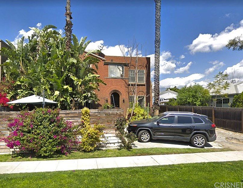 1st image of 4013 Sequoia St
