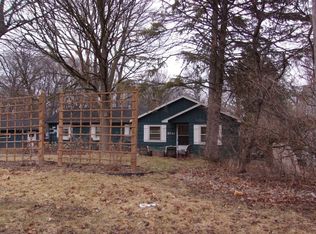 6711 Nez Perce Dr, Chanhassen, MN 55317