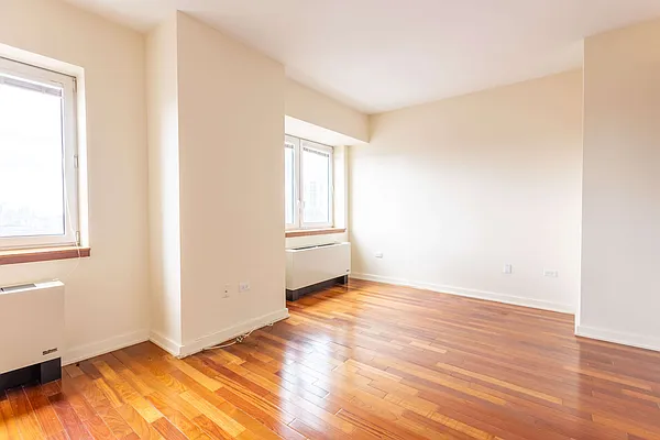 Rented by Smart City Real Estate LLC | media 1