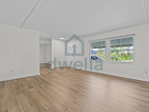 3rd image of 631 1/2 Gibson Rd