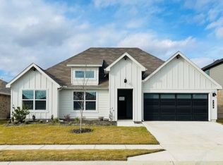 736 Golden Gate Park Rd, Alvarado, TX 76009