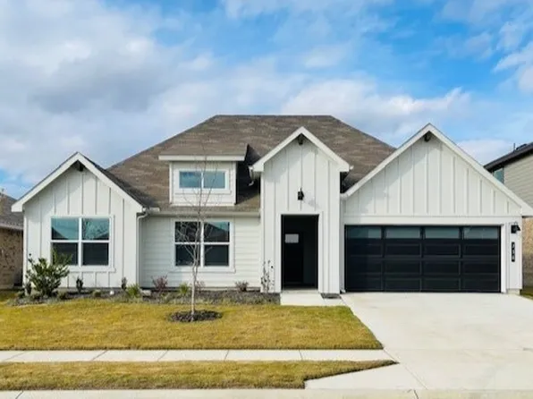 736 Golden Gate Park Rd, Alvarado, TX 76009
