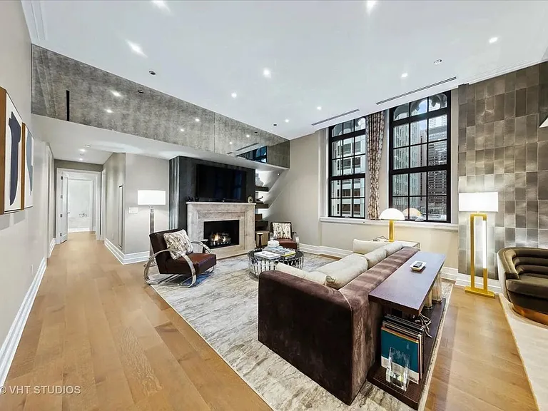435 N Michigan Ave #401 — Photo 11